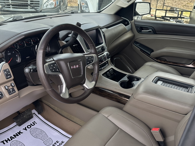 2016 GMC Yukon SLT photo