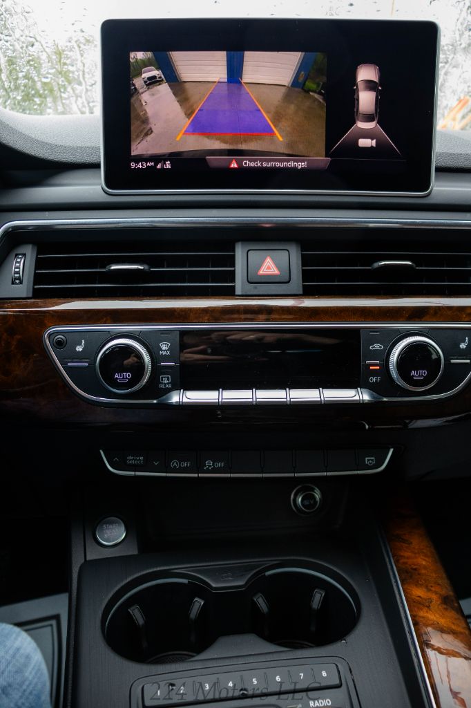 2017 Audi A4 Premium photo
