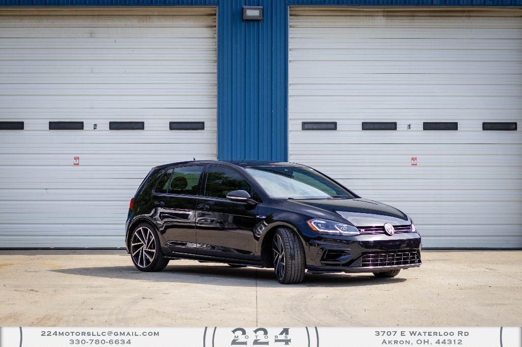 2019 Volkswagen Golf R 4Motion