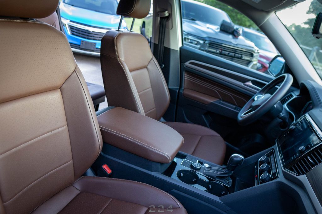 2023 Volkswagen Atlas - $30,499