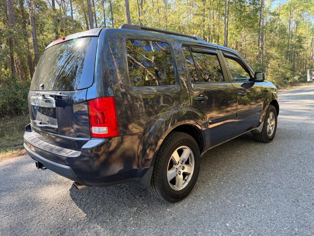 2010 Honda Pilot - $8,900