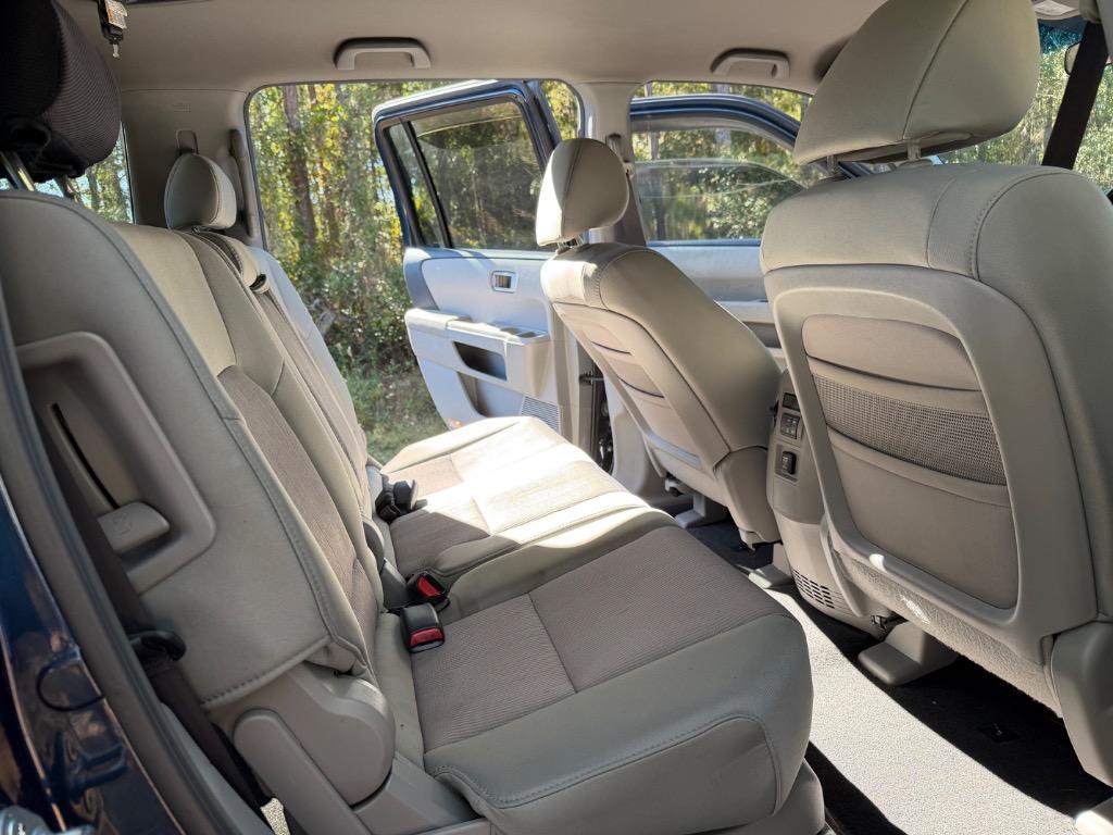 2010 Honda Pilot - $8,900