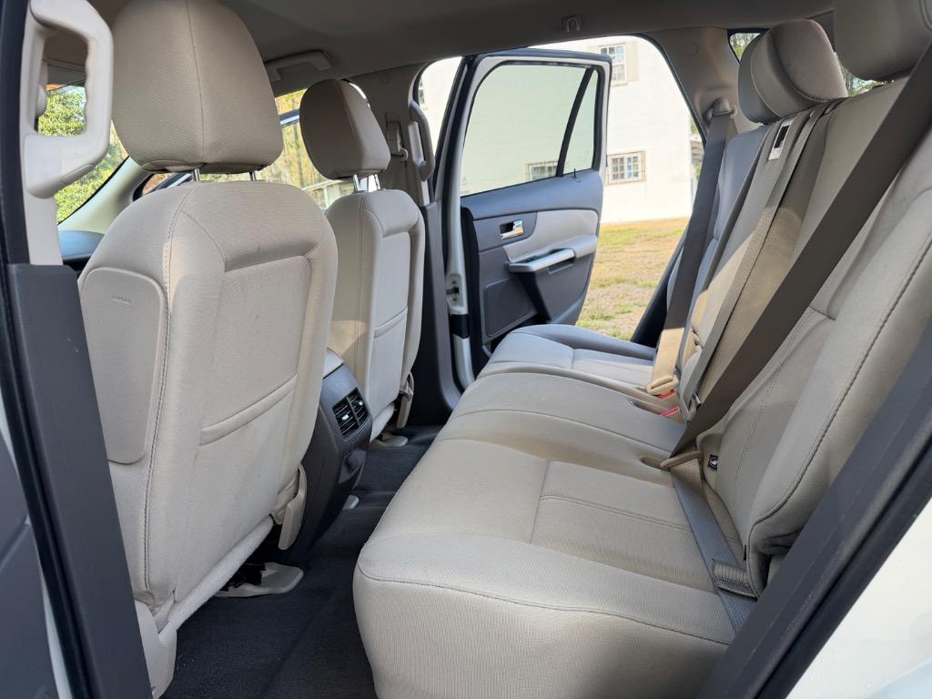 2013 Ford Edge - $8,900