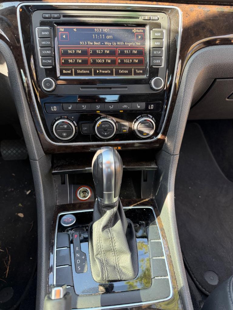 2014 Volkswagen Passat - $8,900