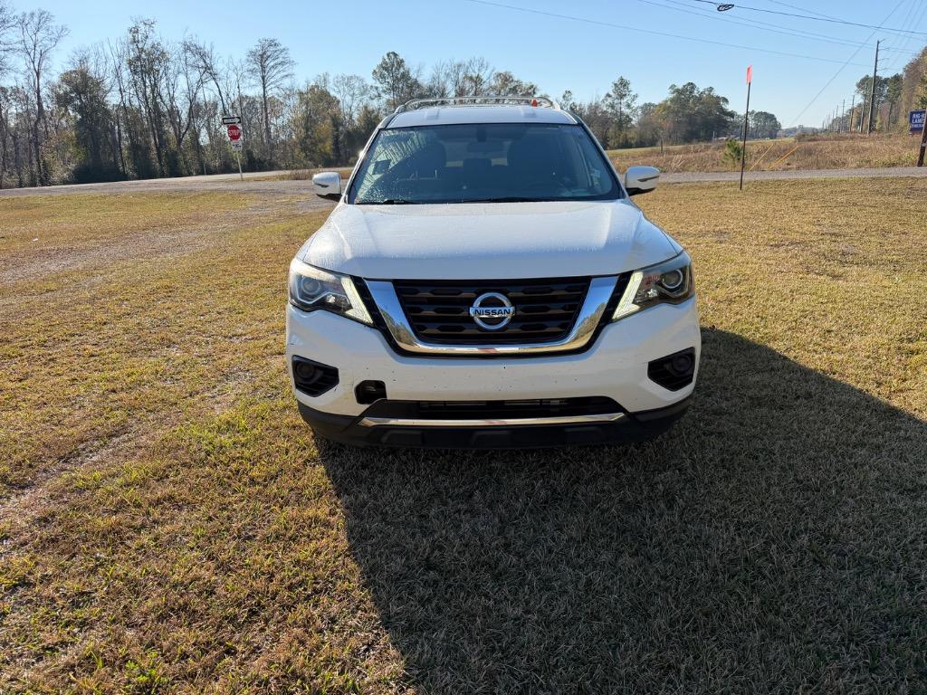 2019 Nissan Pathfinder - $13,900