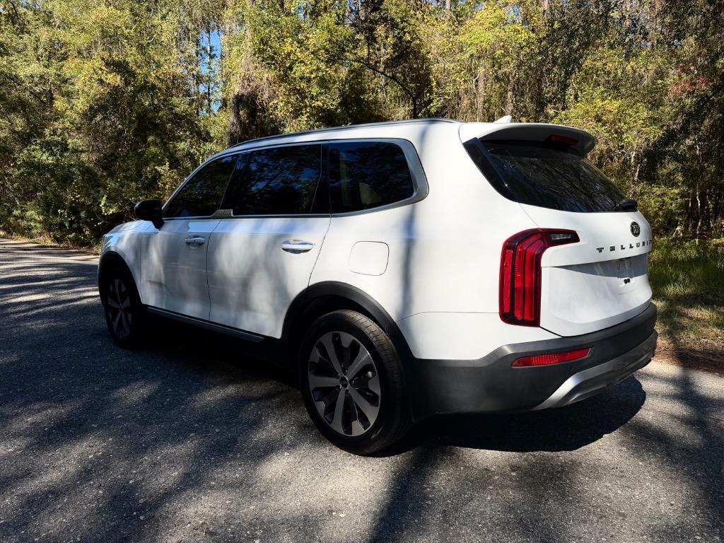 2021 Kia Telluride - $22,900