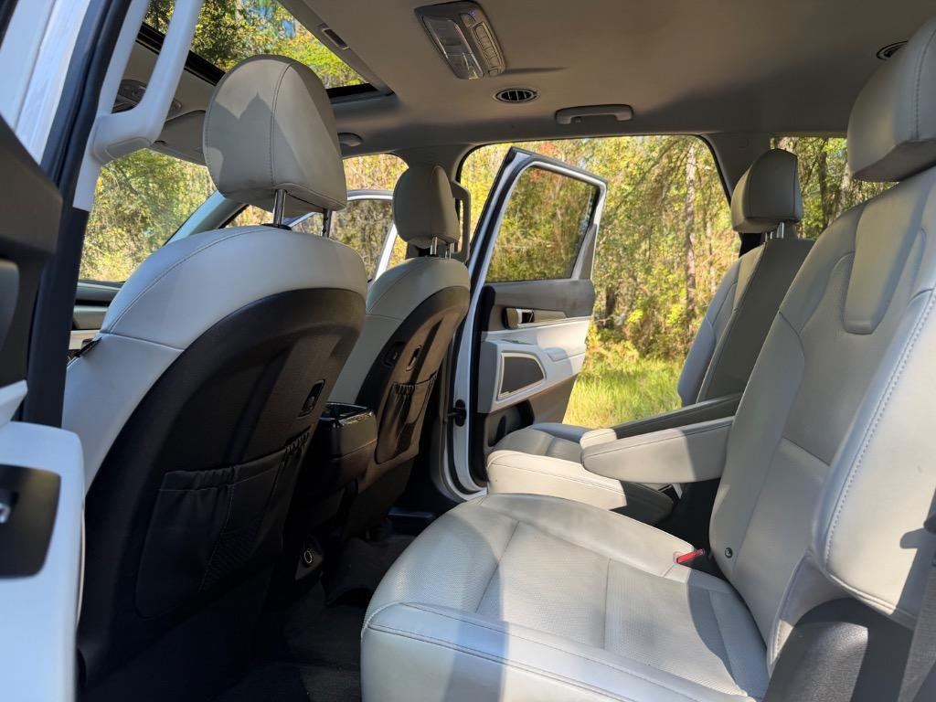 2021 Kia Telluride - $22,900