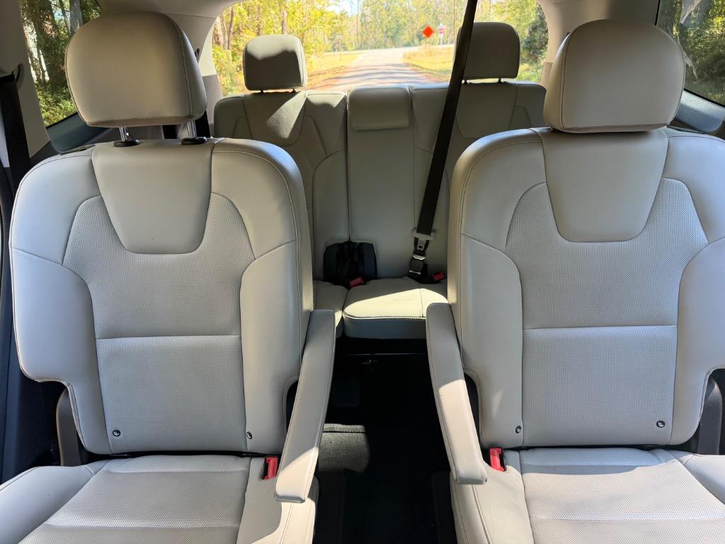 2021 Kia Telluride - $22,900