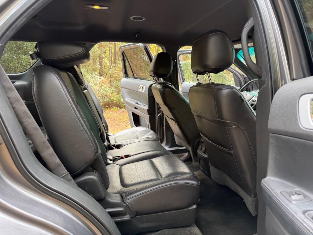 2014 Ford Explorer - $12,900