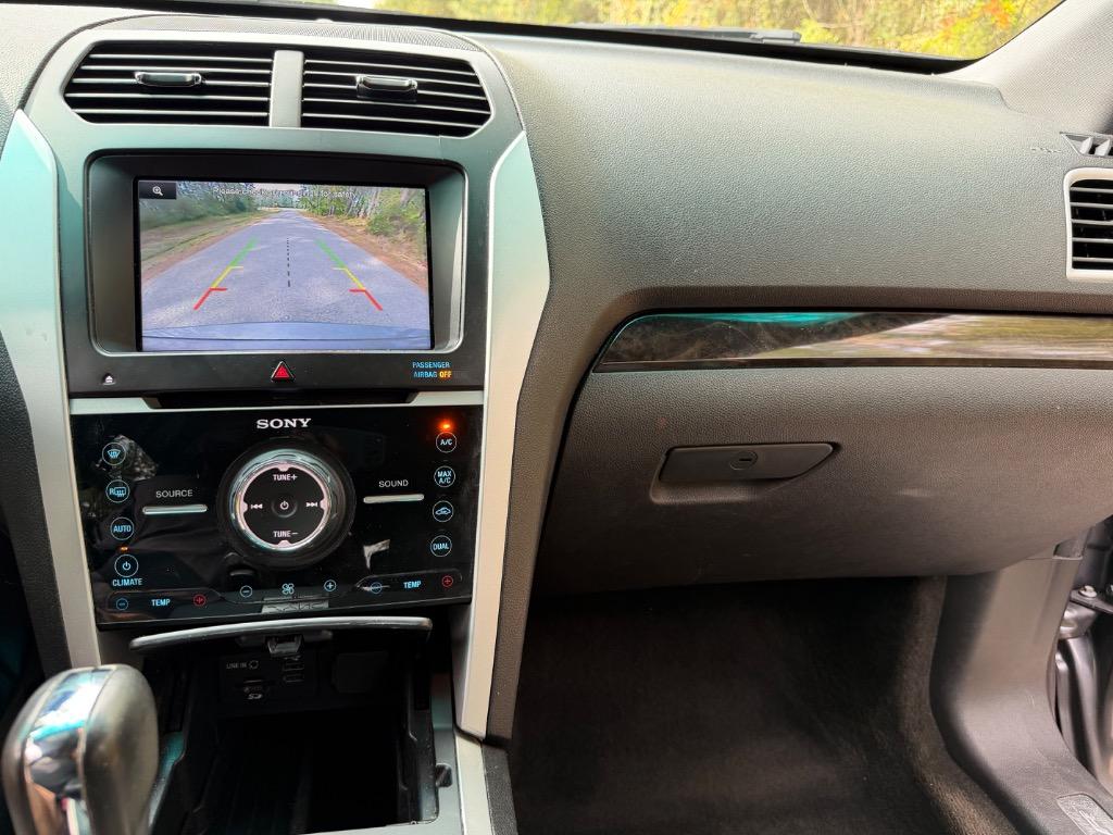 2014 Ford Explorer - $12,900