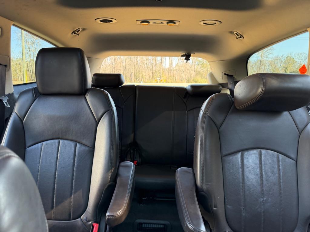 2014 Buick Enclave - $9,900