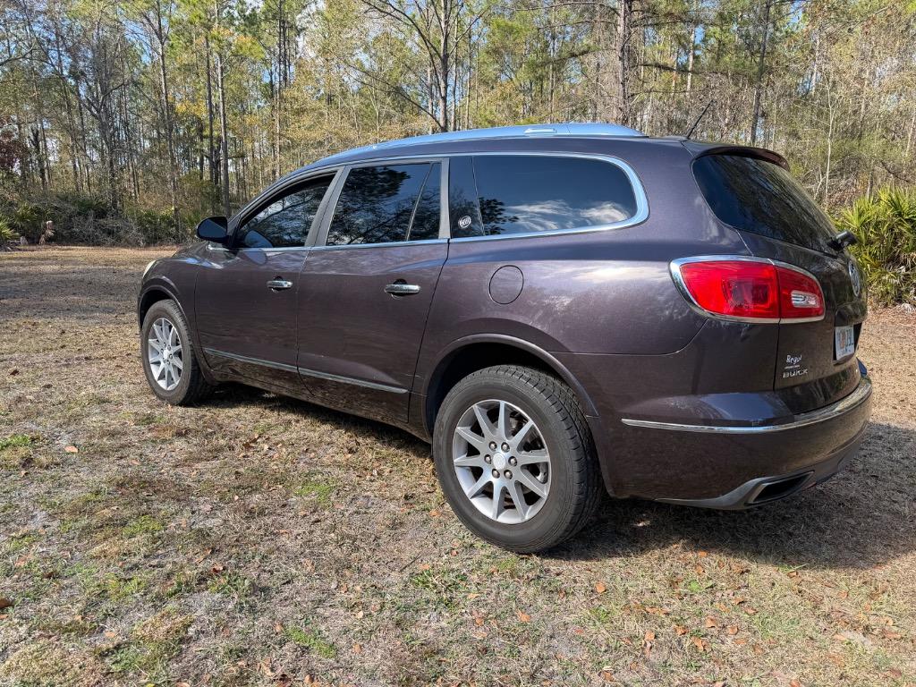 2016 Buick Enclave - $8,900