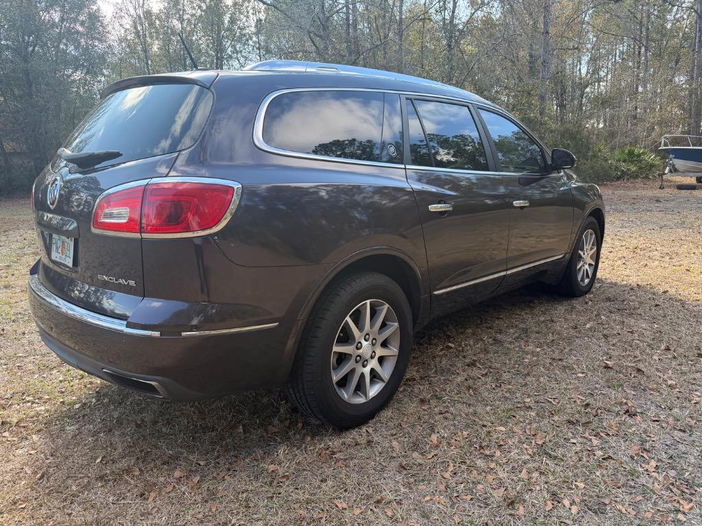 2016 Buick Enclave - $8,900