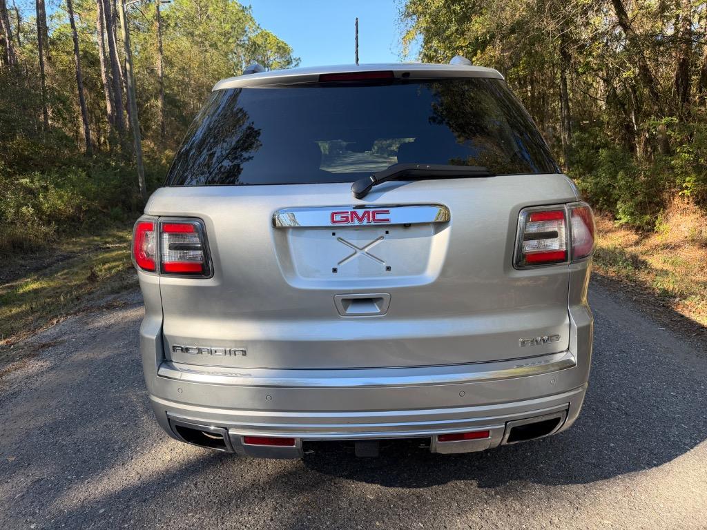 2014 GMC Acadia - $10,900