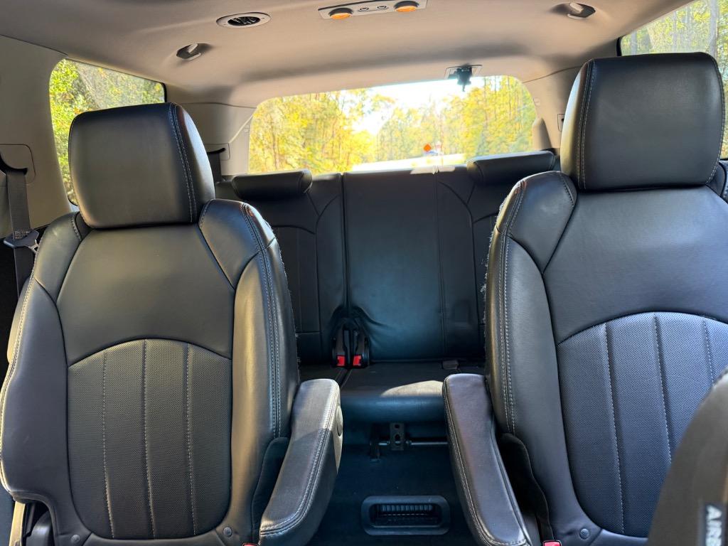 2014 GMC Acadia - $10,900