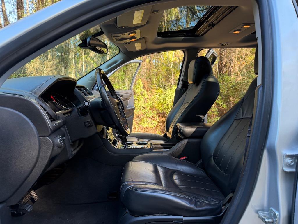 2014 GMC Acadia - $10,900