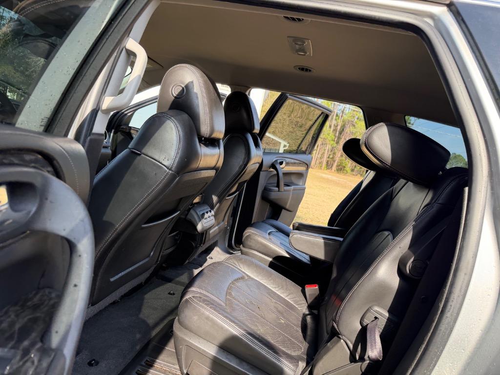 2013 Buick Enclave - $9,900