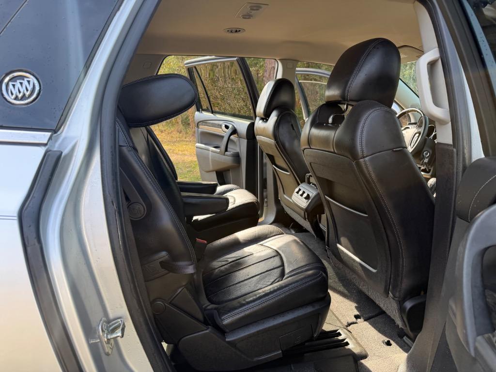 2013 Buick Enclave - $9,900