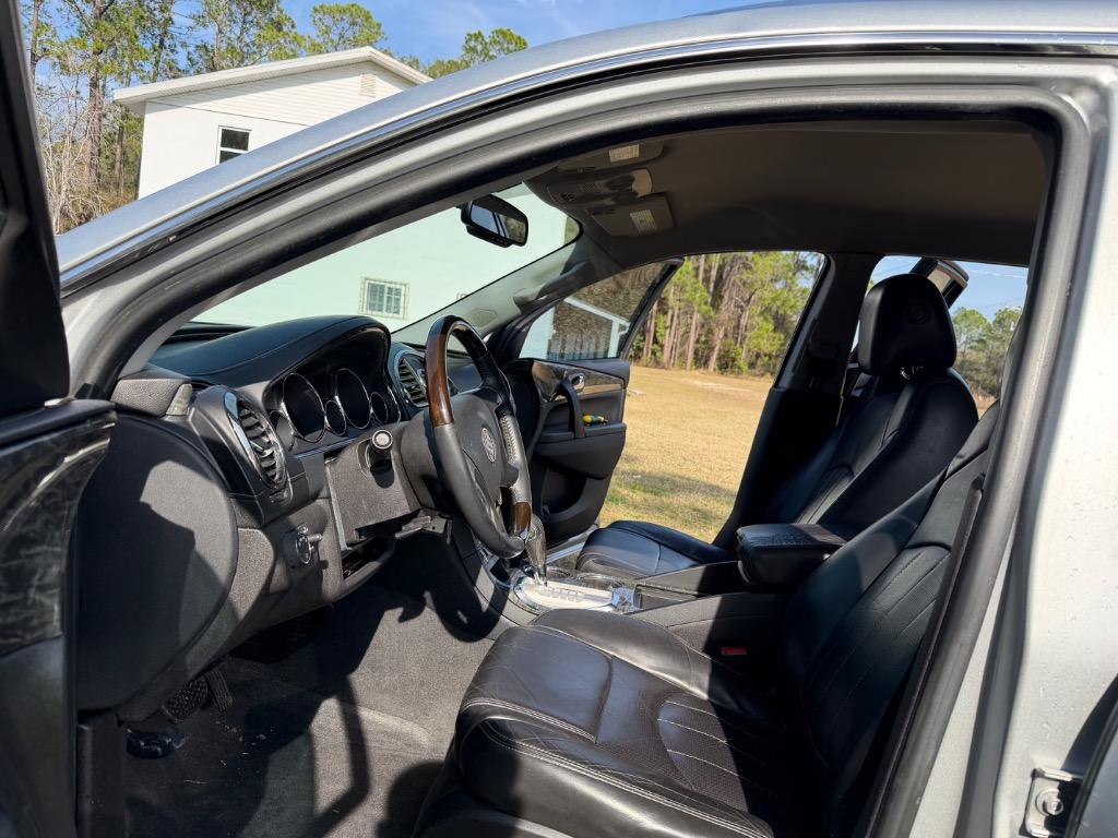 2013 Buick Enclave - $9,900