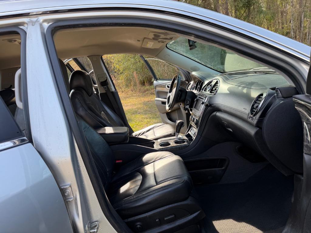 2013 Buick Enclave - $9,900