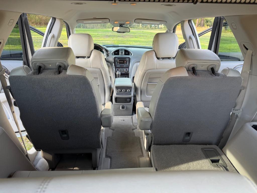 2015 Buick Enclave - $10,900