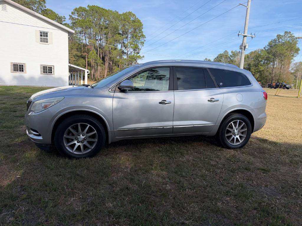 2015 Buick Enclave - $10,900