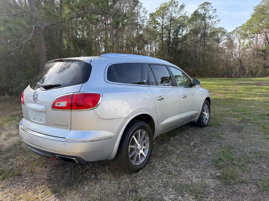 2015 Buick Enclave - $10,900