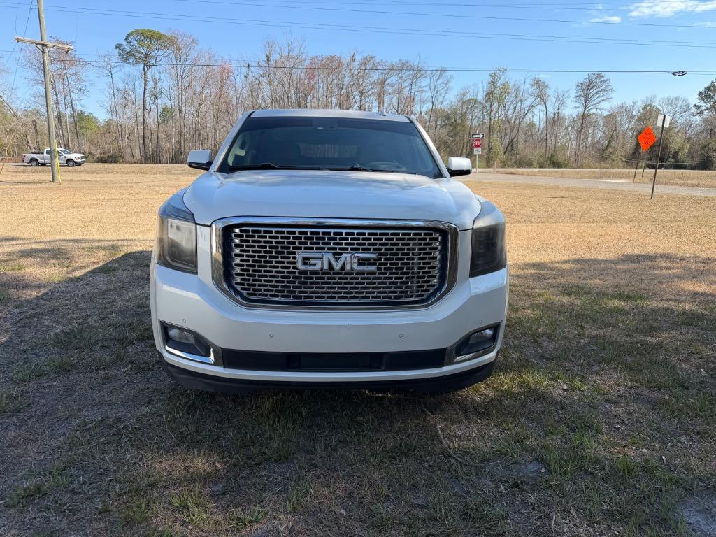 2015 GMC Yukon - $18,900