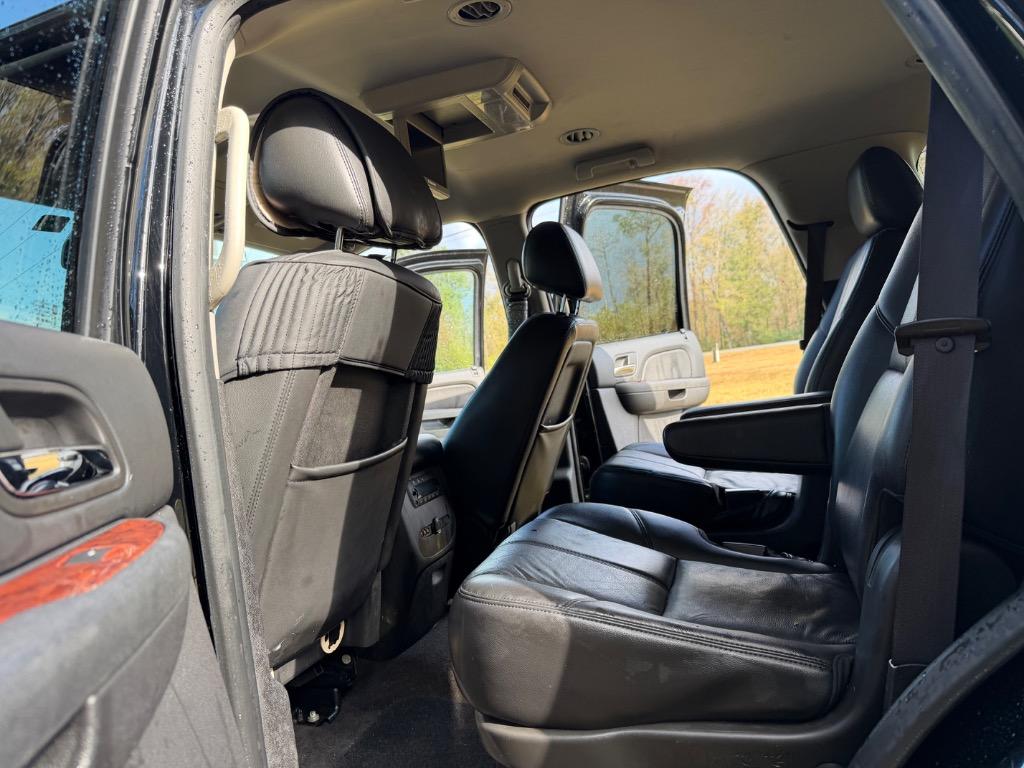 2014 Chevrolet Tahoe - $12,900