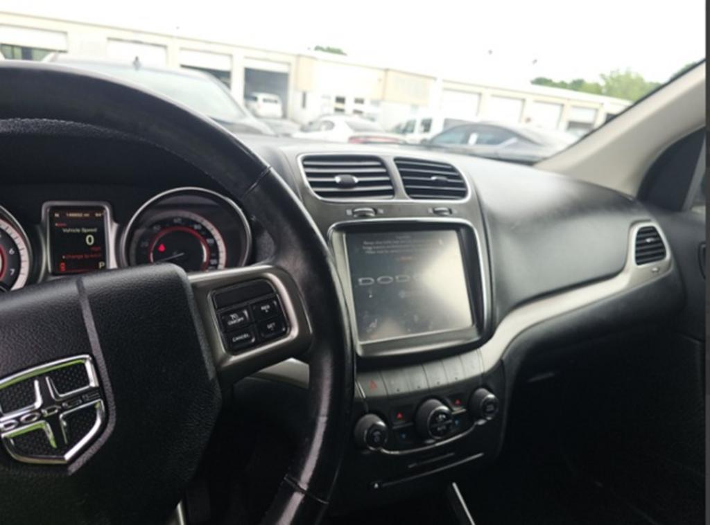 2018 Dodge Journey - $9,000