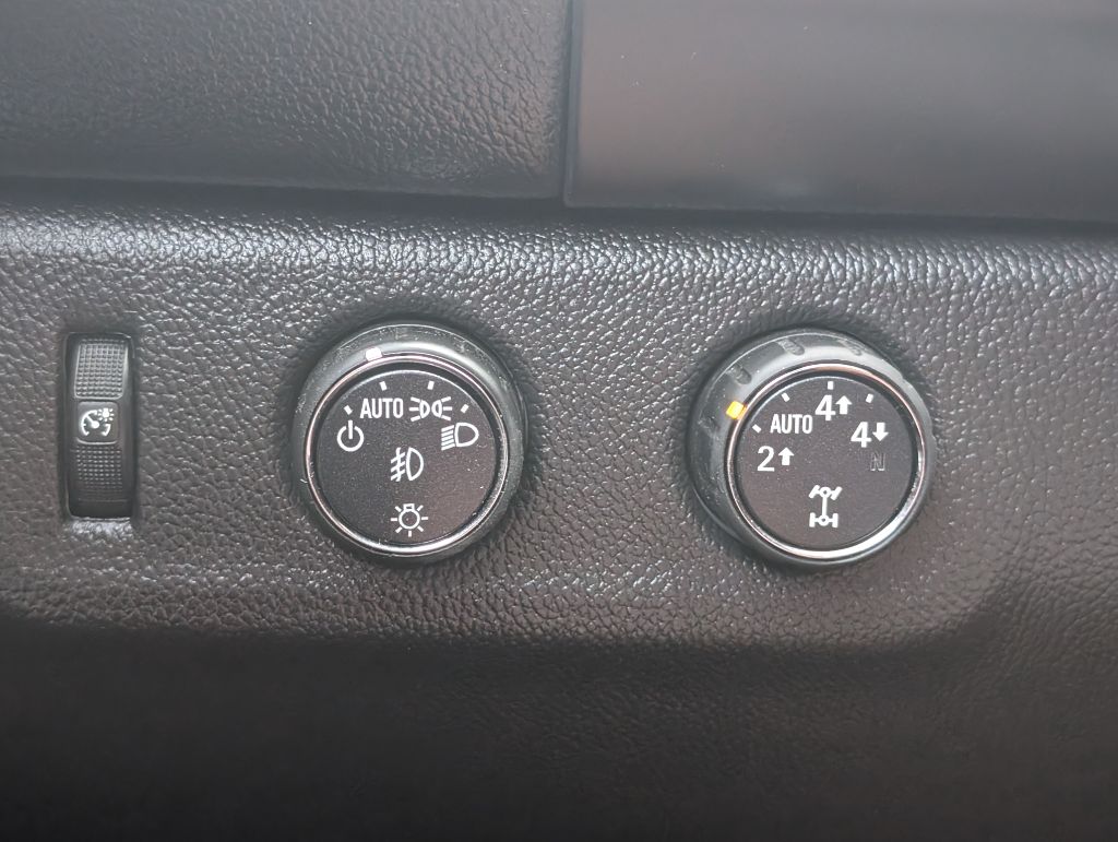 2015 GMC Canyon - $22,000