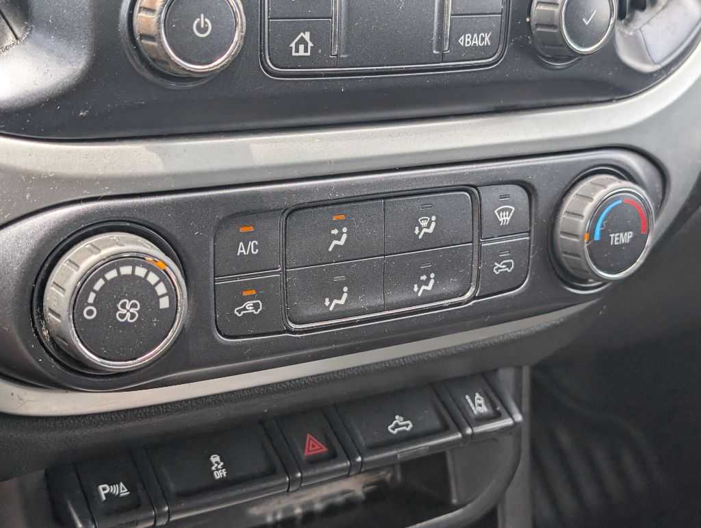 2022 Chevrolet Colorado - $17,000