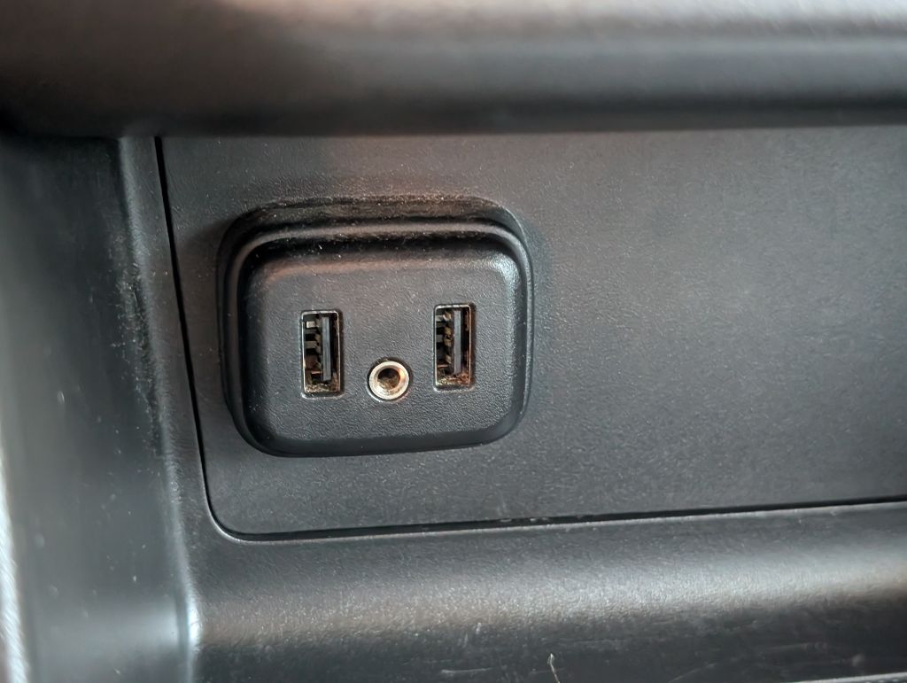 2019 Chevrolet Colorado - $17,500