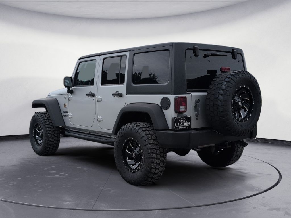 2012 Jeep Wrangler - $14,000