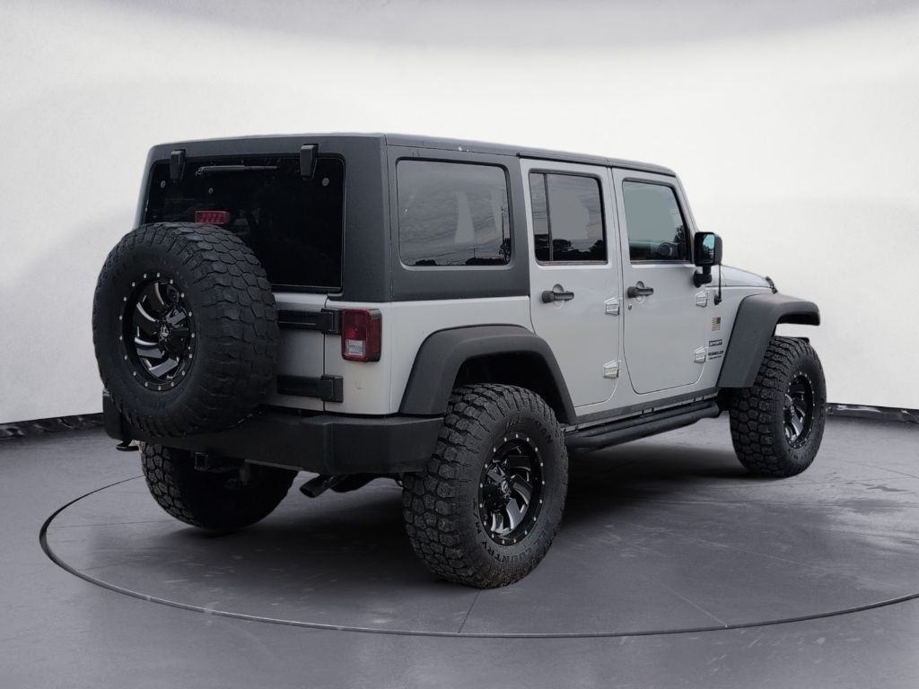 2012 Jeep Wrangler - $14,000