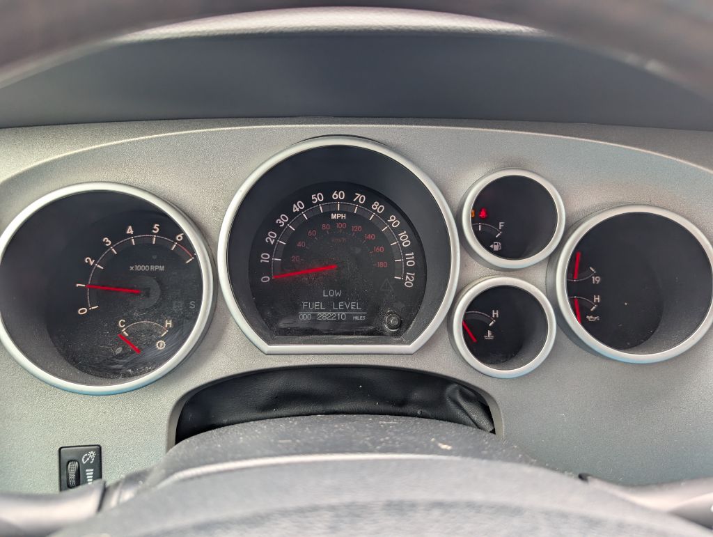 2013 Toyota Tundra - $15,500