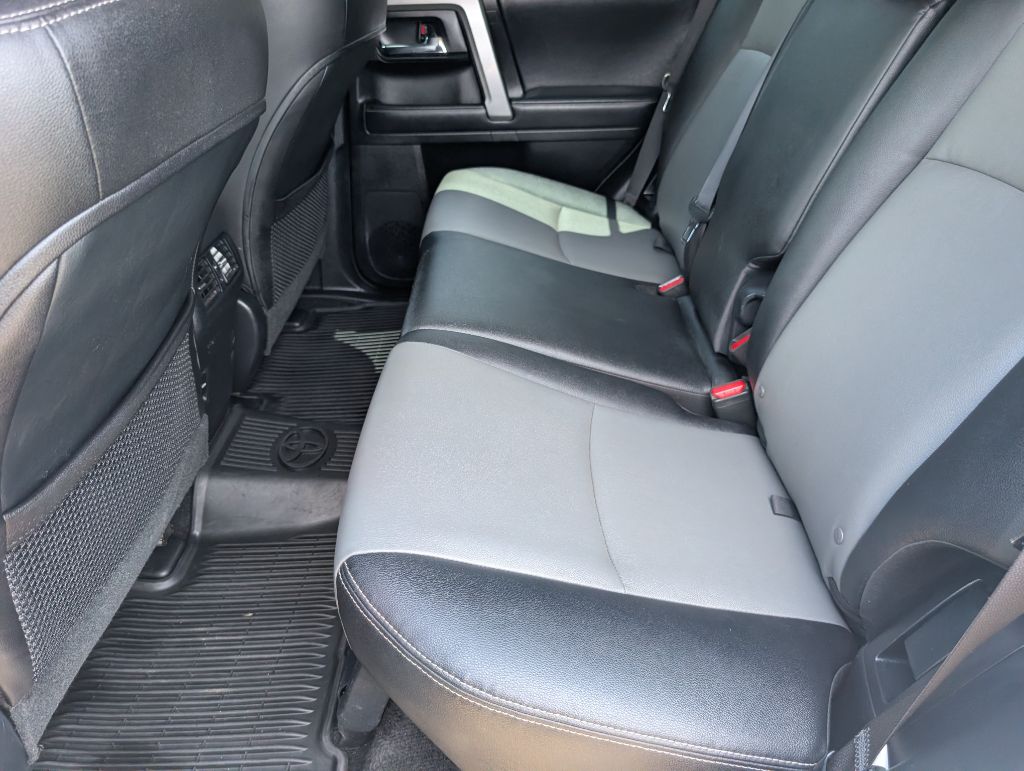 2018 Toyota 4Runner - $35,000