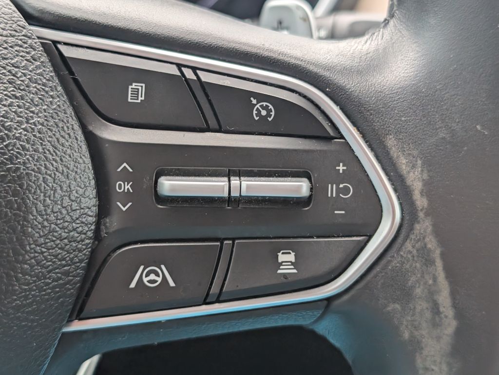 2023 Hyundai Santa Fe - $17,900