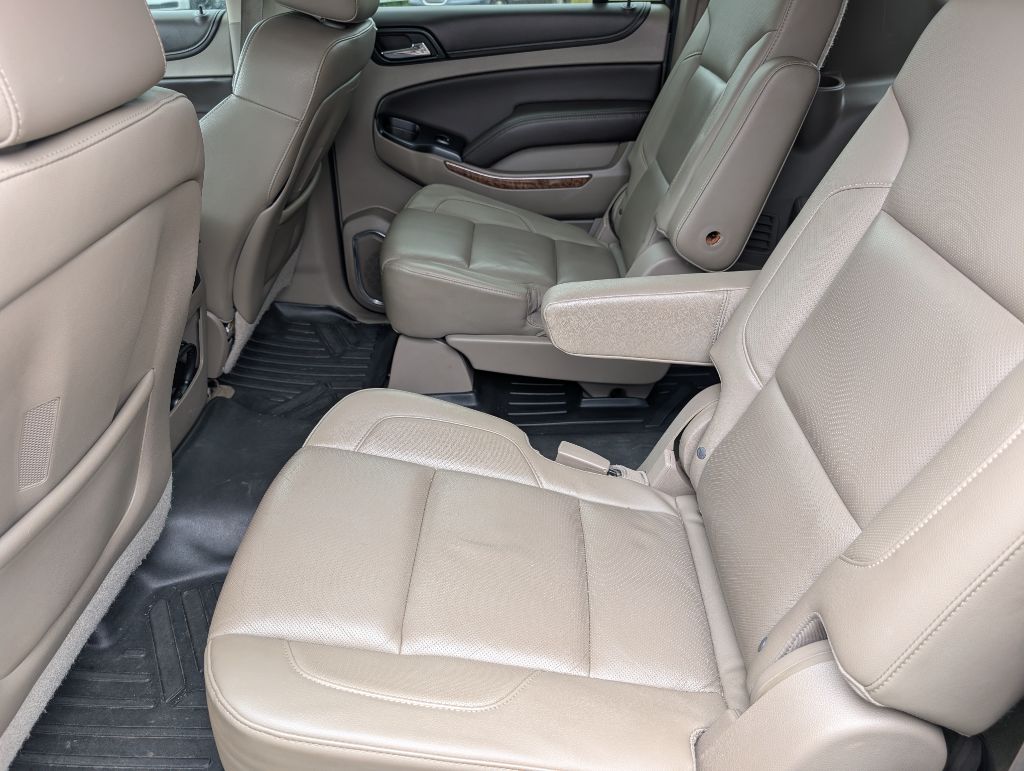 2015 Chevrolet Tahoe - $15,500
