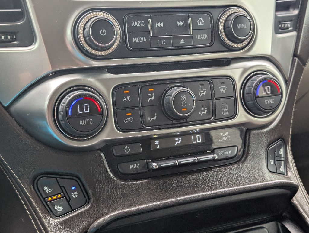 2015 Chevrolet Tahoe - $15,500