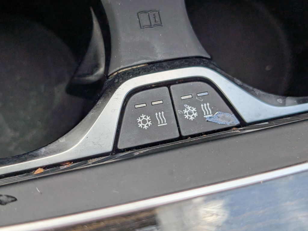 2021 BMW X7 - $43,000