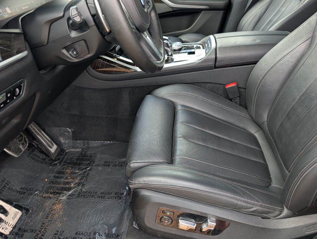 2021 BMW X7 - $43,000