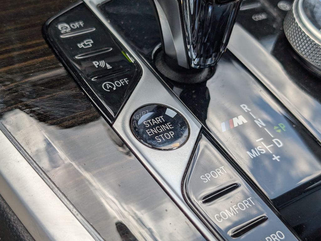 2021 BMW X7 - $43,000