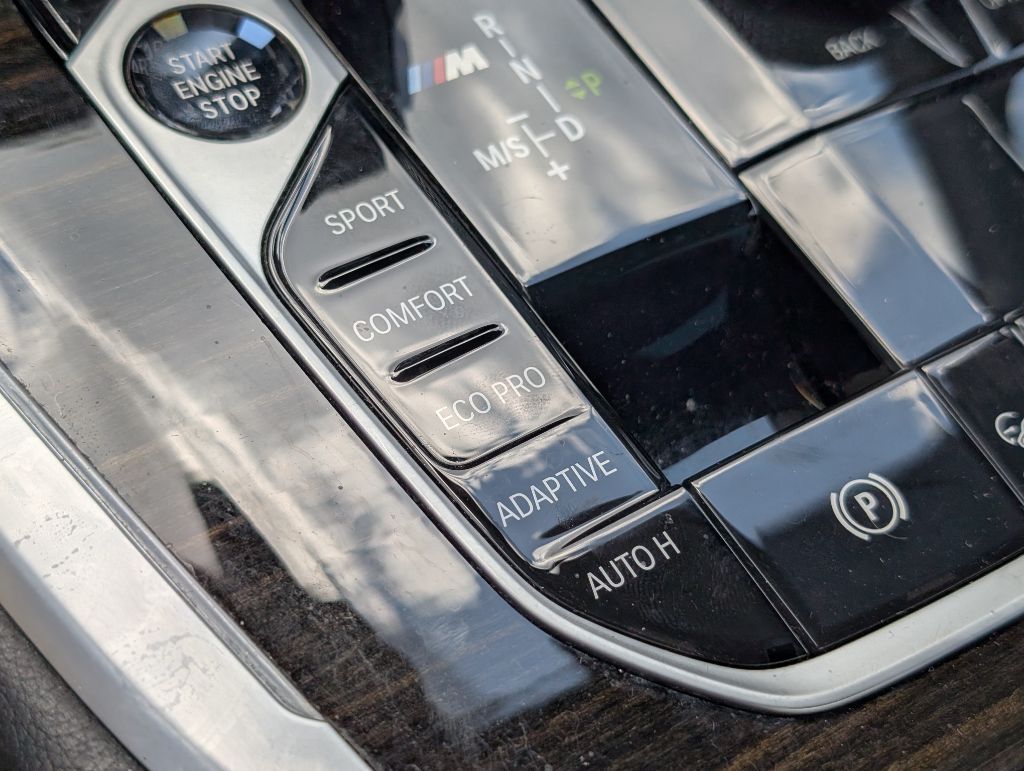 2021 BMW X7 - $43,000