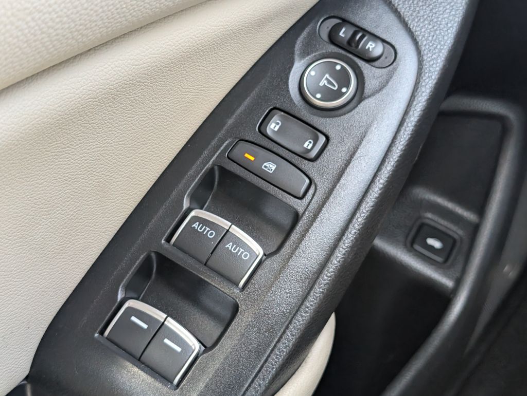 2020 Honda Accord - $18,500