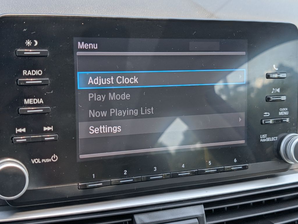 2020 Honda Accord - $18,500