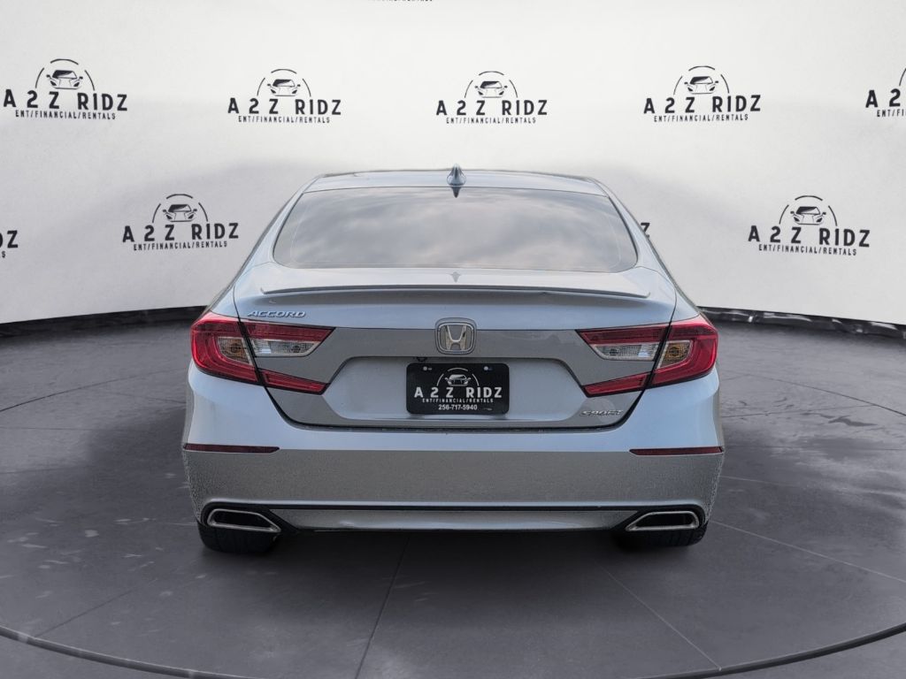 2019 Honda Accord - $18,300