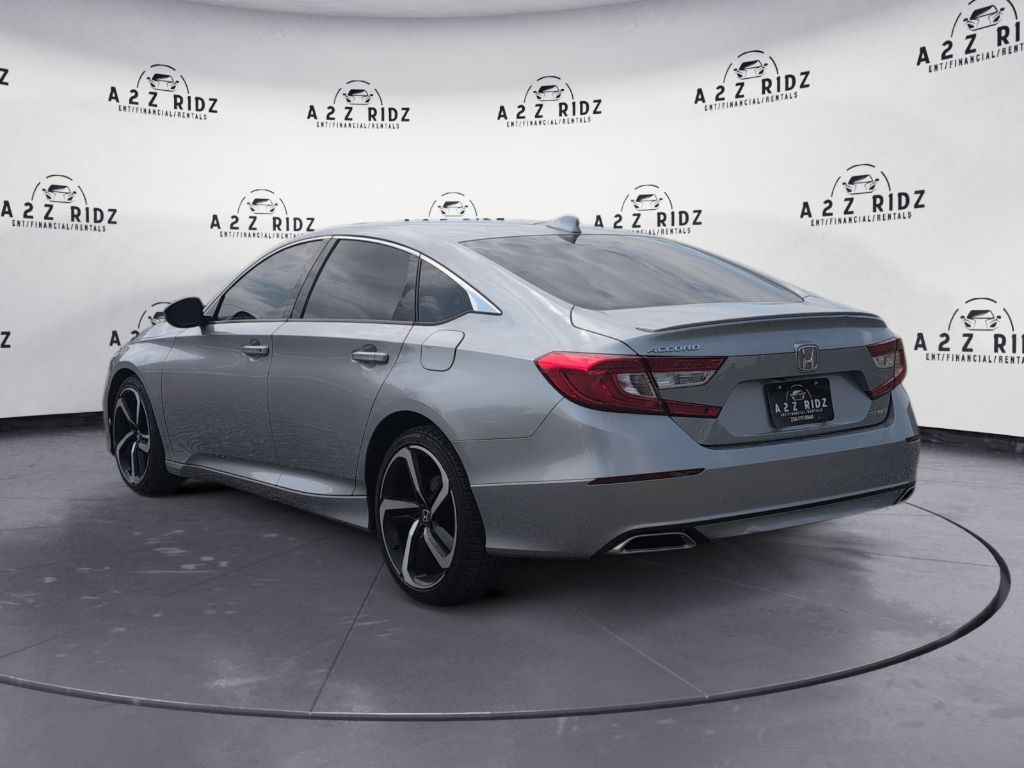 2019 Honda Accord - $18,300