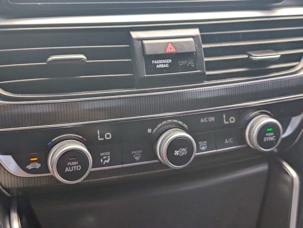 2019 Honda Accord - $18,300