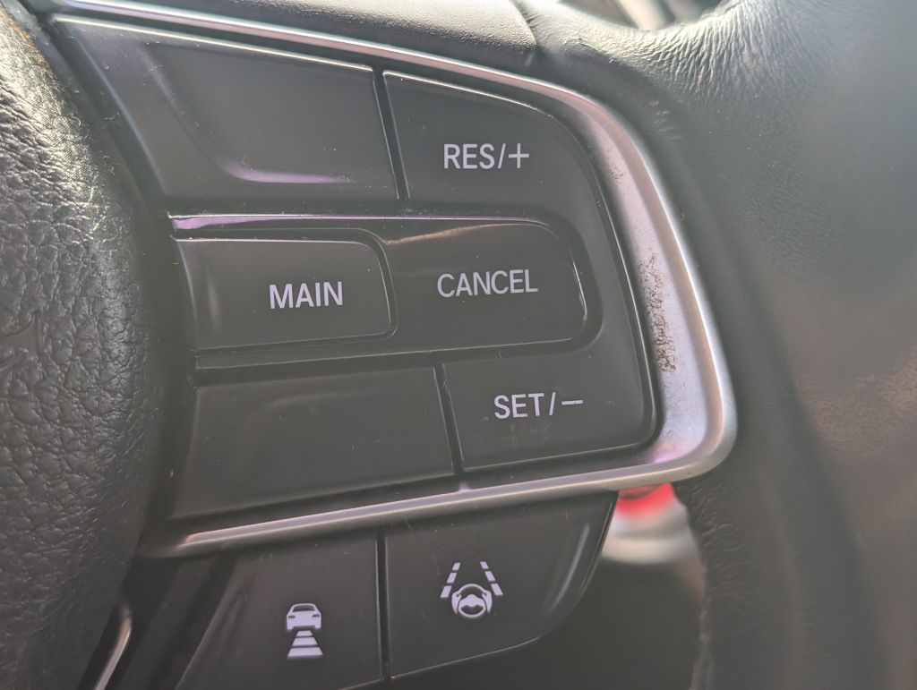 2019 Honda Accord - $18,300